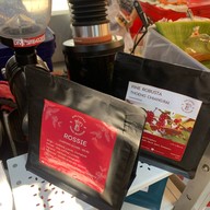 กาแฟออแกนิค มัทฉะ เลือกเมล็ดกาแฟได้ ขนมปังปิ้ง DIVE COFFEE ROASTER กรุงเทพมหานคร