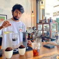 Be Leaf Coffee House บี ลีฟ คอฟฟี่ เฮ้าส์