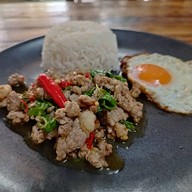 เมนูของร้าน ติ๋มโภชนา
