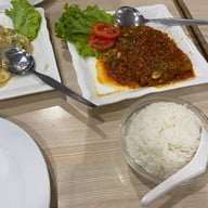 พงหลีภัตตาคาร Pong Lee (Ponglee)