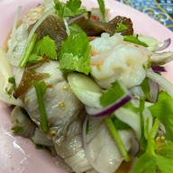 ครัวเมืองชลข้าวต้มปลา