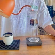 Be Leaf Coffee House บี ลีฟ คอฟฟี่ เฮ้าส์