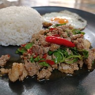เมนูของร้าน ติ๋มโภชนา
