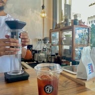 Be Leaf Coffee House บี ลีฟ คอฟฟี่ เฮ้าส์