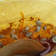 แม่แอนเครปนมโสด สาขา2 ซอยโชคชัย4