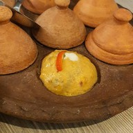 เมนูของร้าน ต้นเครื่อง สุขุมวิท 49