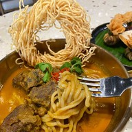 Red Rabbit Pasta & Pizza Lotus's North Ratchapruek