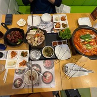 The Bibimbab ดิเอ็มควอเทียร์