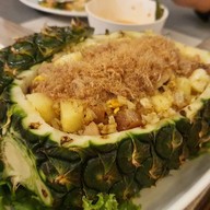เมนูของร้าน ต้นเครื่อง สุขุมวิท 49