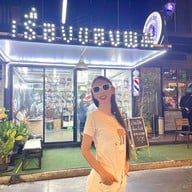 เอแคลร์ ตลาดเดินเล่นท่าพระ