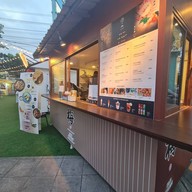 บรรยากาศ Ume Express The Outdoor เพชรเกษม