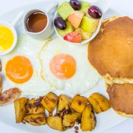 🌟Tiya House Rooms & Cafe👍