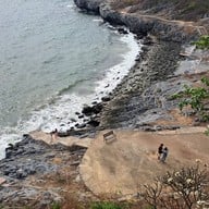 ช่องเขาขาด เกาะสีชัง