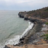 ช่องเขาขาด เกาะสีชัง