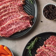 เขียงเนื้อลุงเล็ก สาขาบุญวาทย์