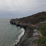 ช่องเขาขาด เกาะสีชัง