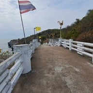 ช่องเขาขาด เกาะสีชัง