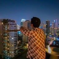 SKY On 20 (Rooftop Bar) Novotel Bangkok Sukhumvit 20