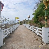 ช่องเขาขาด เกาะสีชัง