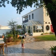 Artisan House อาร์ติซาน เฮ้าส์