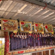 เจ๊น้อยหอยทอด (ท่าฉลอม)