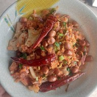 ข้าวยำแหนม บ้านแพ้ว