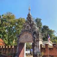 บรรยากาศ วัดประตูป่อง (ม)