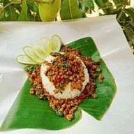 กะเพราชนบท (กะเพราโบราณ)