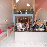 บรรยากาศ Cafe Delight Phuket -