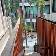 บ้านลานสวน