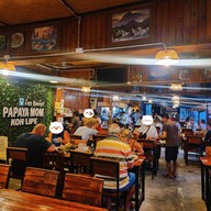 บรรยากาศ Papaya Mom