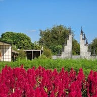 บรรยากาศ Six Flowers Garden