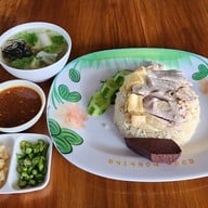 เมนูของร้าน ร้านข้าวมันไก่หน้าอู่