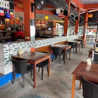 Simple Life Bar & Restaurant