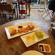 โกปี้เตี่ยม บาย วิไล - Kopitiam by Wilai