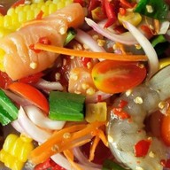 ร้านตำรัมย์-เลย สี่แยกวัดละมุด