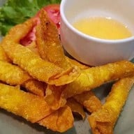 ป้อน แฟชั่นไอส์แลนด์