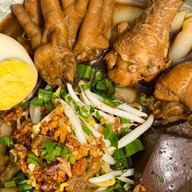 ก๋วยจั๊บหมูกรอบน้ำข้น (บายพาสปากน้ำ)