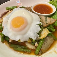 เมนูของร้าน หมี่ยำเจริญ ทับมา ระยอง