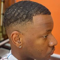 ร้านตัดผมชาย Wong barber shop ย่านซอยพัฒน์พงศ์1