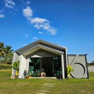 บรรยากาศ Six Flowers Garden