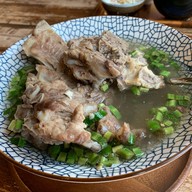 เมนูของร้าน ข้าวด้งหมูแดง เตาถ่าน ศิริราช วังหลัง