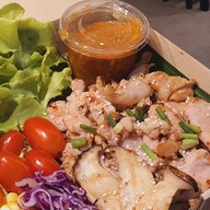 ไก่ทอดหาดใหญ่เจ้พัด กรอกยาชา