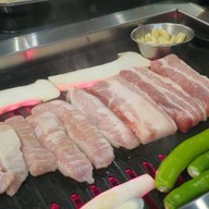 Nice Two Meat U Central Eastville