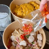 ผักฉ่ำคำหอม สาขาอารีย์