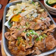 Fuji Japanese Restaurant สุพรีมคอมเพล็กซ์