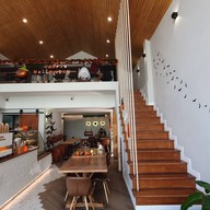 Coffee Compass (คอฟฟี่ คอมพาส) ราชมงคล คลอง6