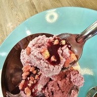 Holidae Icecream Bar  แจ้งวัฒนะ