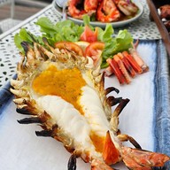 แจ็คกี้ ซีฟู้ด อิมแพ็ค เลคฟร้อนท์, ริมทะเลสาบเมืองทองธานี