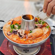 แจ็คกี้ ซีฟู้ด อิมแพ็ค เลคฟร้อนท์, ริมทะเลสาบเมืองทองธานี